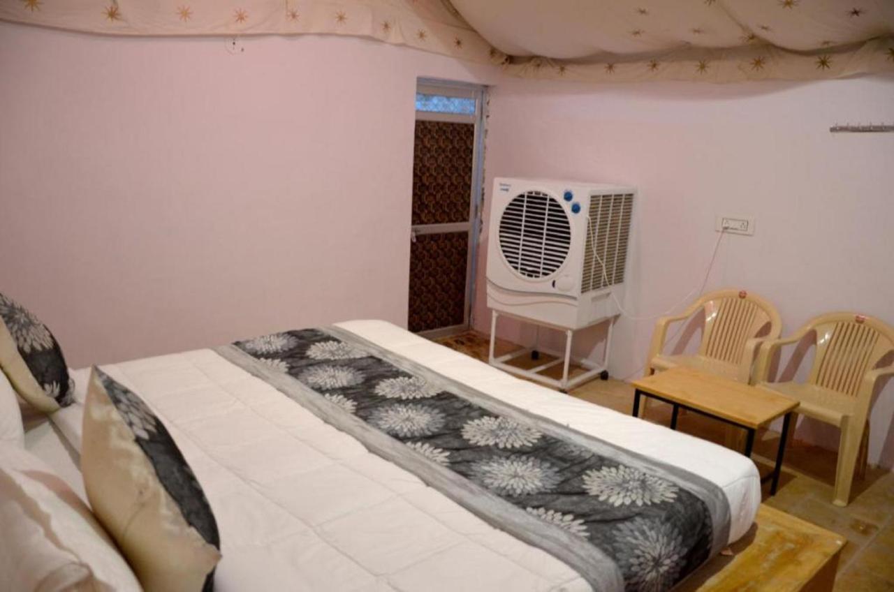 Ozaki Desert Camp & Resort ไจซัลเมอร์ ภายนอก รูปภาพ